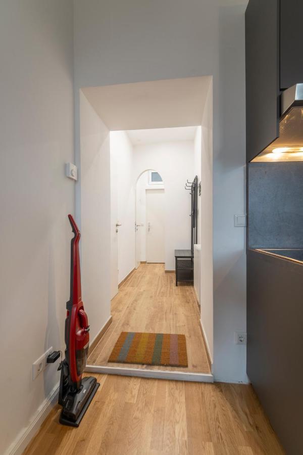 Josef'S Home I Comfort Apartment I Metro Access Вена Экстерьер фото